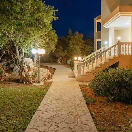Danna - Private Pool, Playground & Sea Views Villa Rethymno