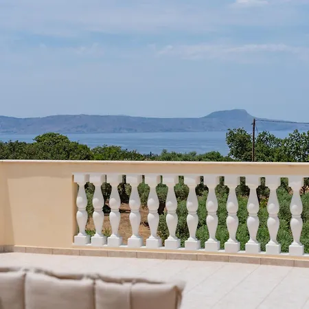 Danna - Private Pool, Playground & Sea Views *
