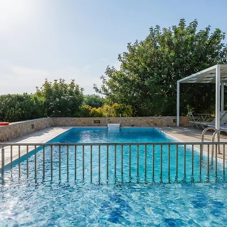 Danna - Private Pool, Playground & Sea Views Rethymno