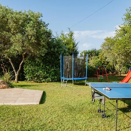 Danna - Private Pool, Playground & Sea Views Villa *