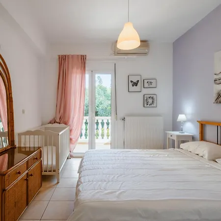 Villa Danna - Private Pool, Playground & Sea Views Rethymno